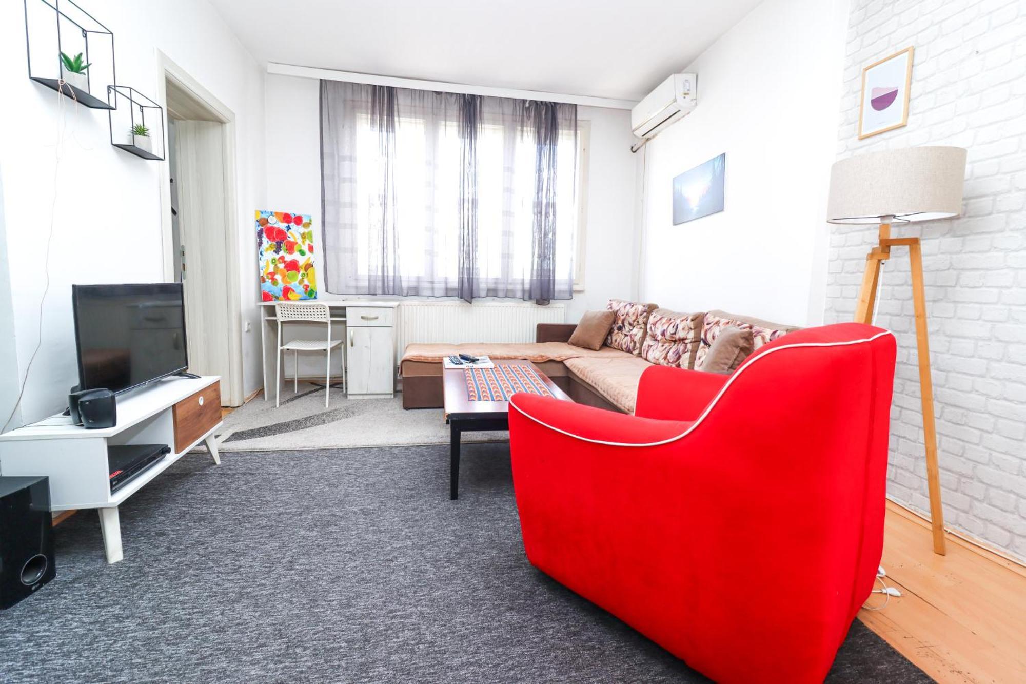 Rooftop Apartment At Mainsquare Skopje Exterior foto